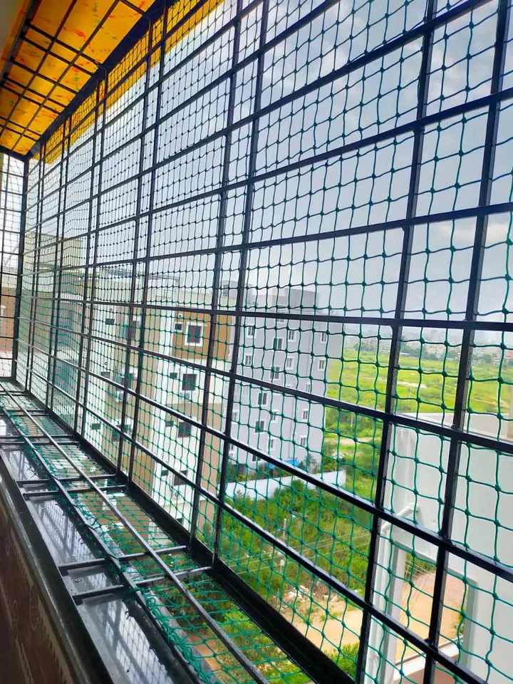 Balcony safety net project photo 4